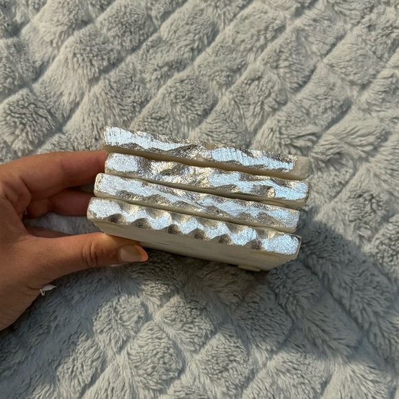 White Marble with silver foil edges set of 4 coasters - Picture 4 of 4